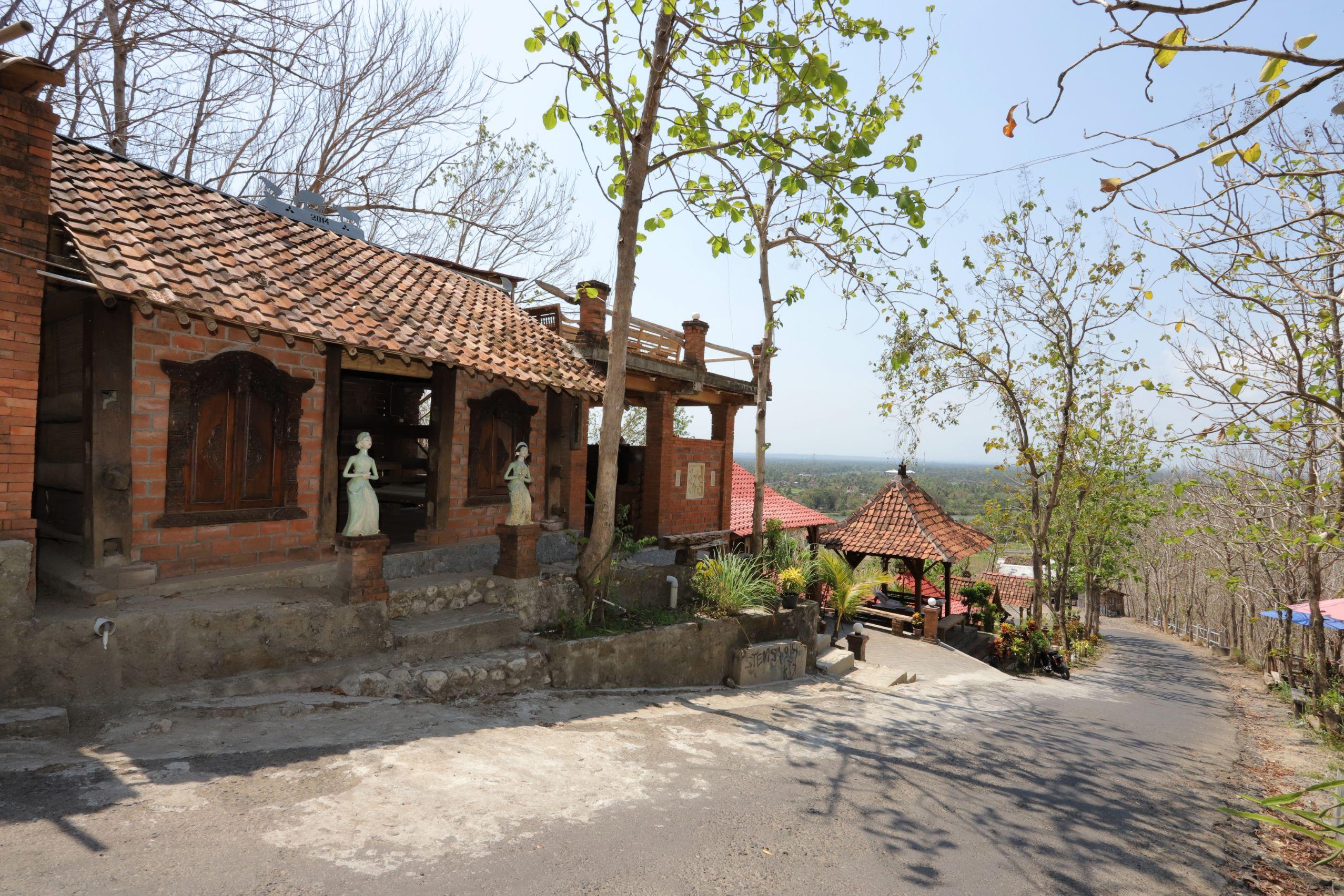 Newalaskuliner & Homestaywatulumbung Kretek 外观 照片