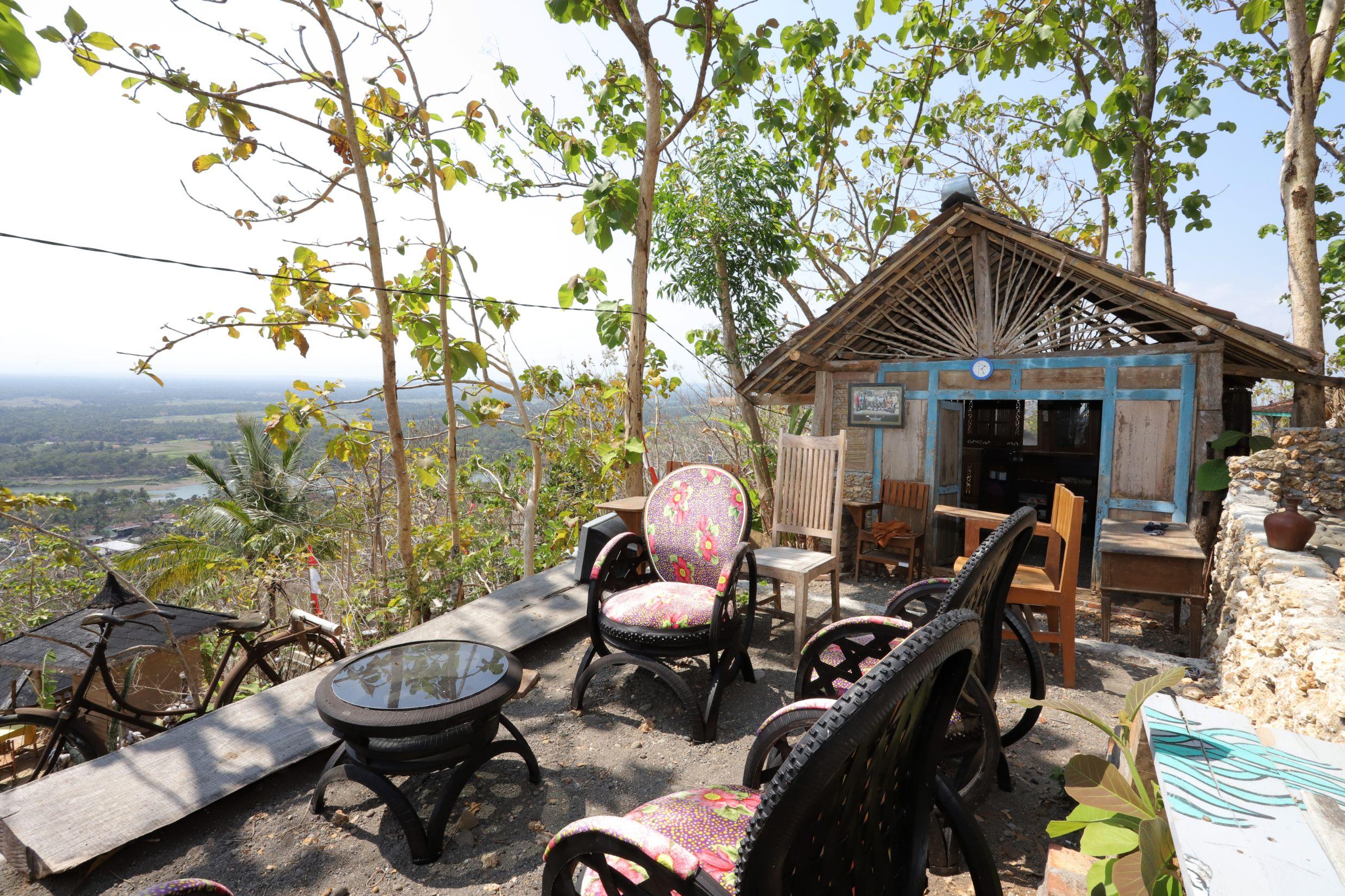 Newalaskuliner & Homestaywatulumbung Kretek 外观 照片