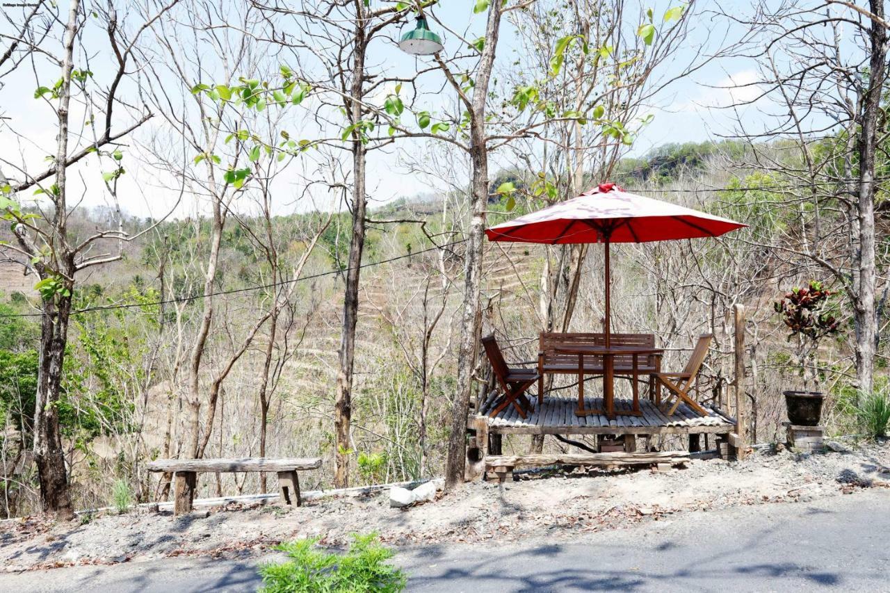 Newalaskuliner & Homestaywatulumbung Kretek 外观 照片