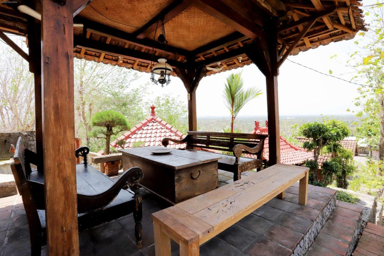 Newalaskuliner & Homestaywatulumbung Kretek 外观 照片