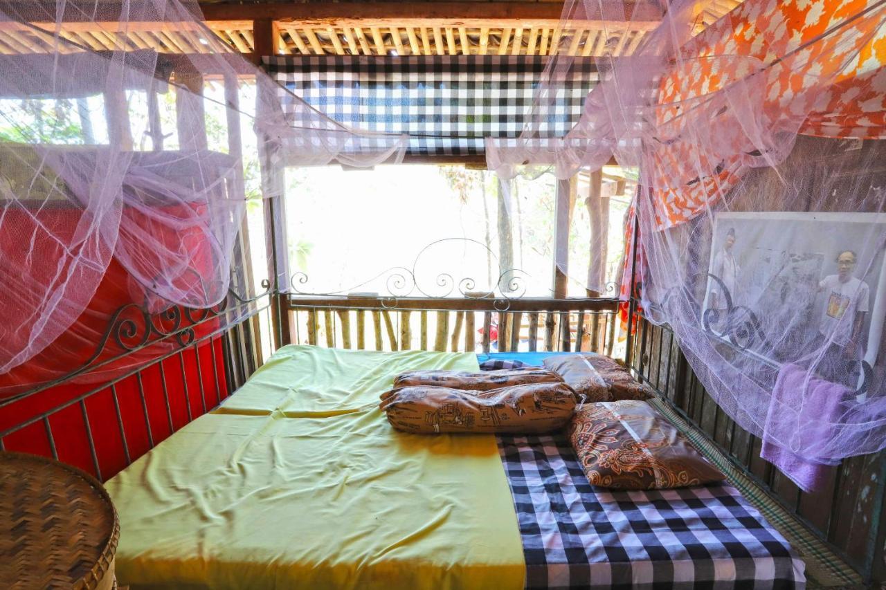 Newalaskuliner & Homestaywatulumbung Kretek 外观 照片